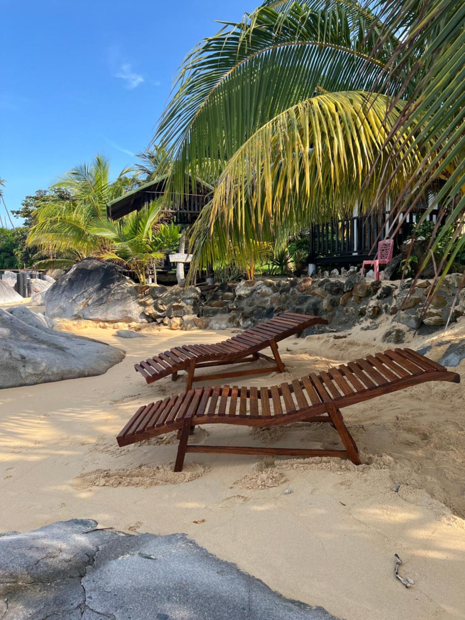 Beach House Kampung Genting Екстериор снимка