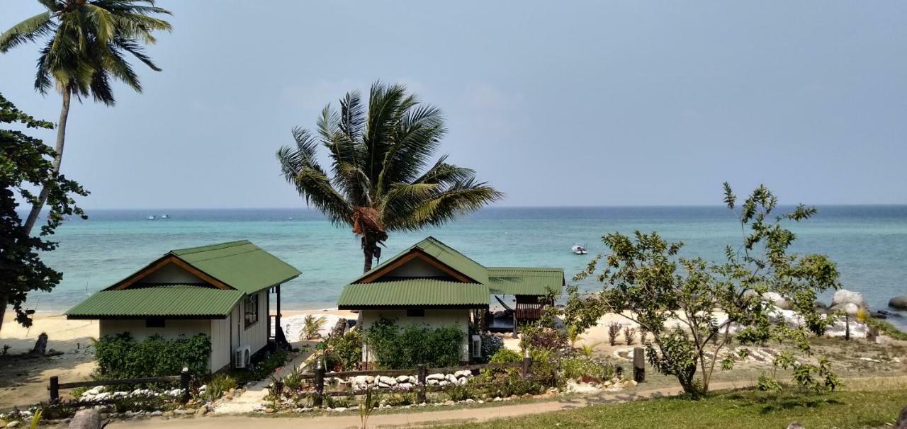 Beach House Kampung Genting Екстериор снимка